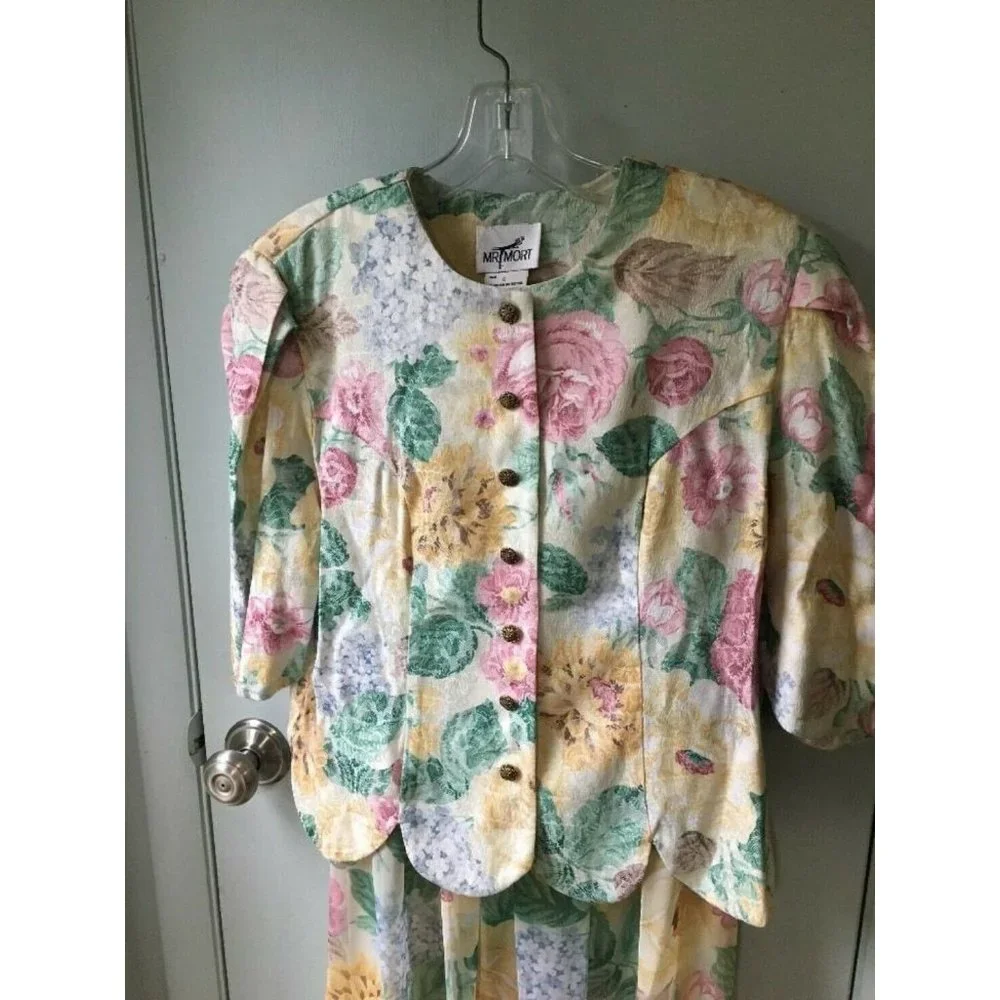 vintage MR MORT Size 6 floral skirt set jacket sheer skirt large flower